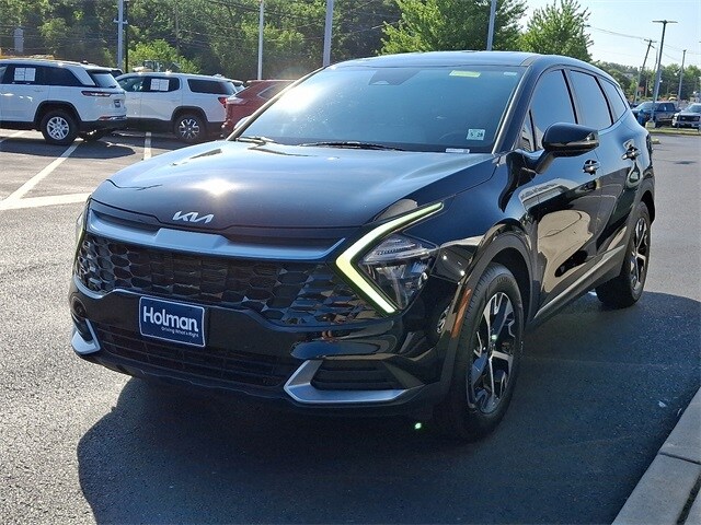 2023 Kia Sportage EX photo 4