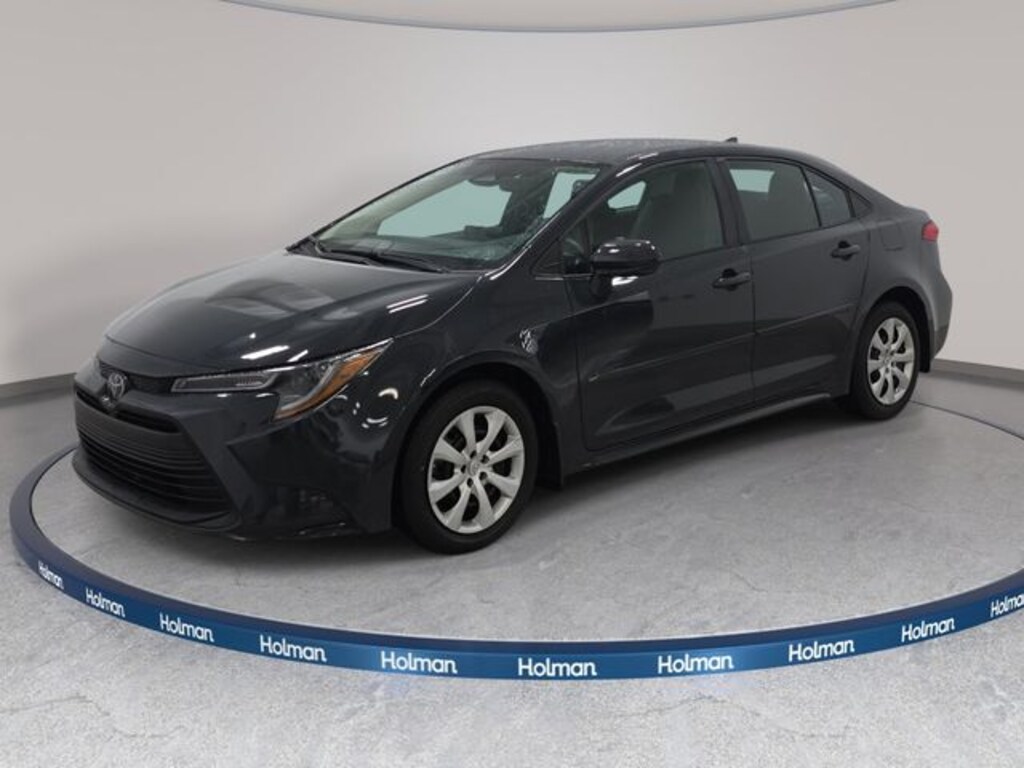 Used 2025 Toyota Corolla LE Sedan