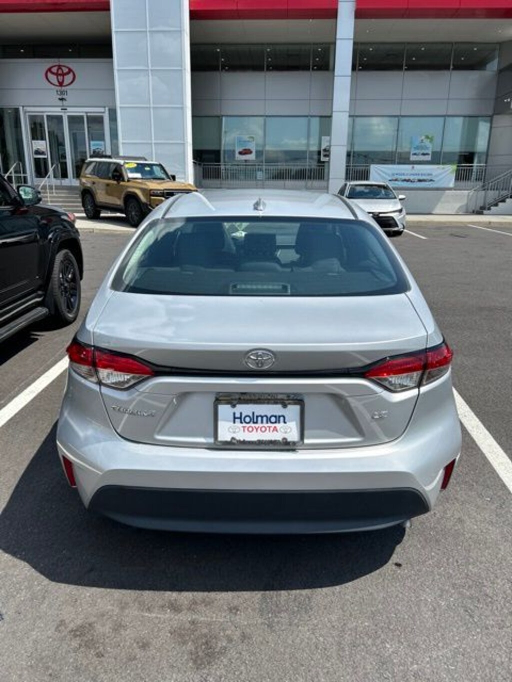 Used 2023 Toyota Corolla LE Sedan