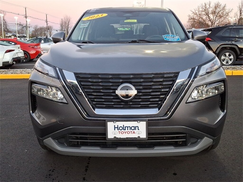 Used 2023 Nissan Rogue SV SUV