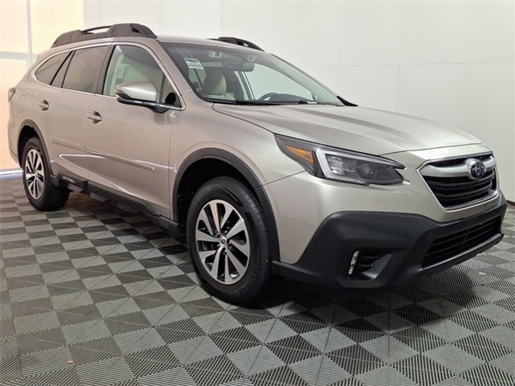 Used 2020 Subaru Outback Premium SUV