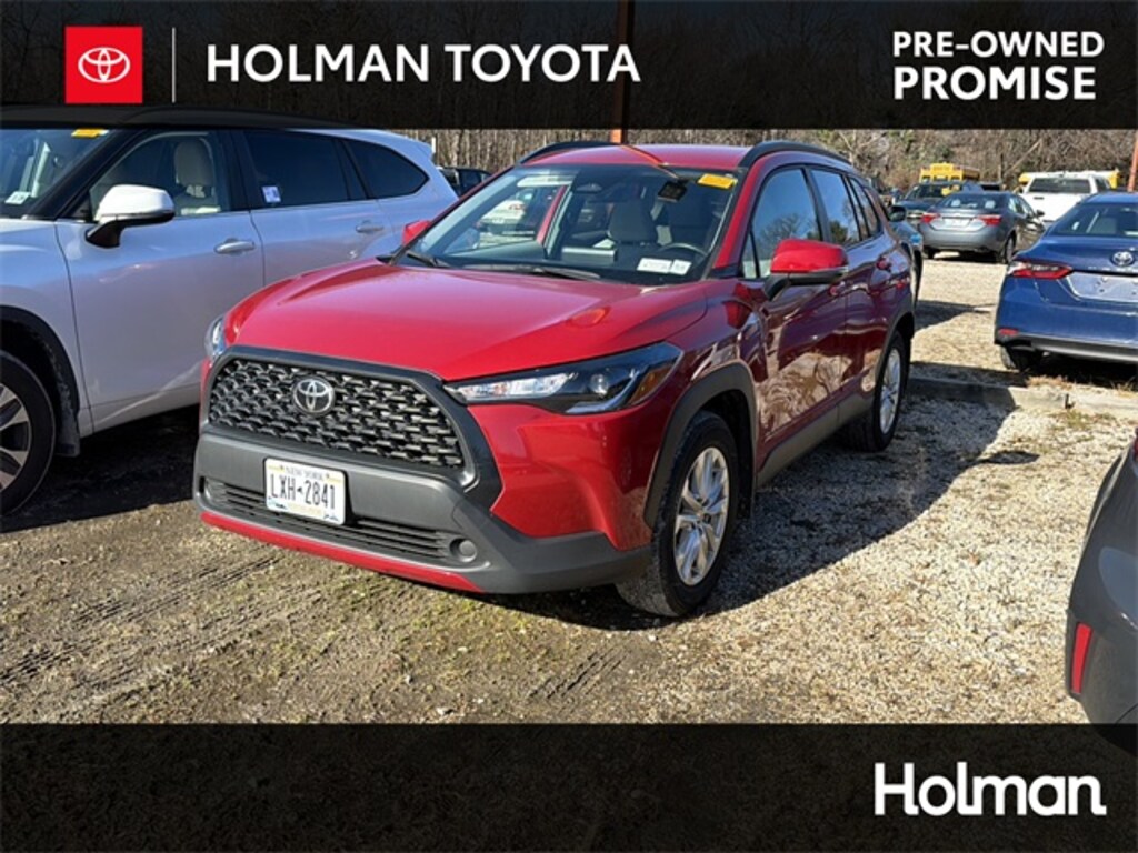 Used 2023 Toyota Corolla Cross LE SUV