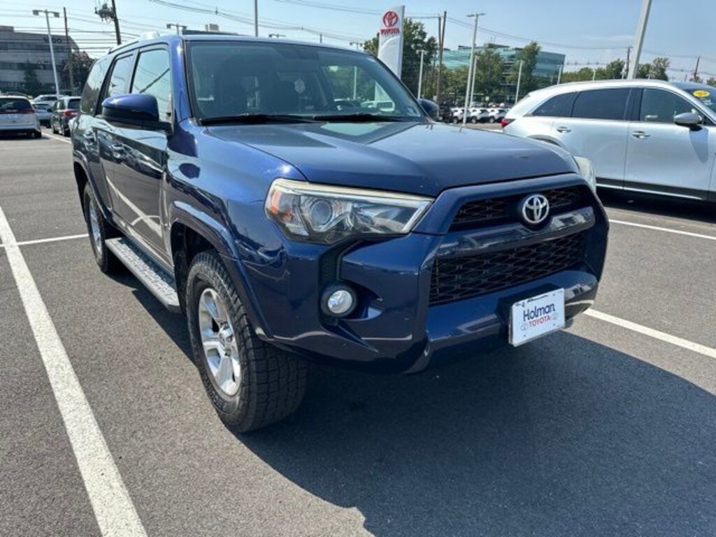 Used 2017 Toyota 4Runner SR5 SUV