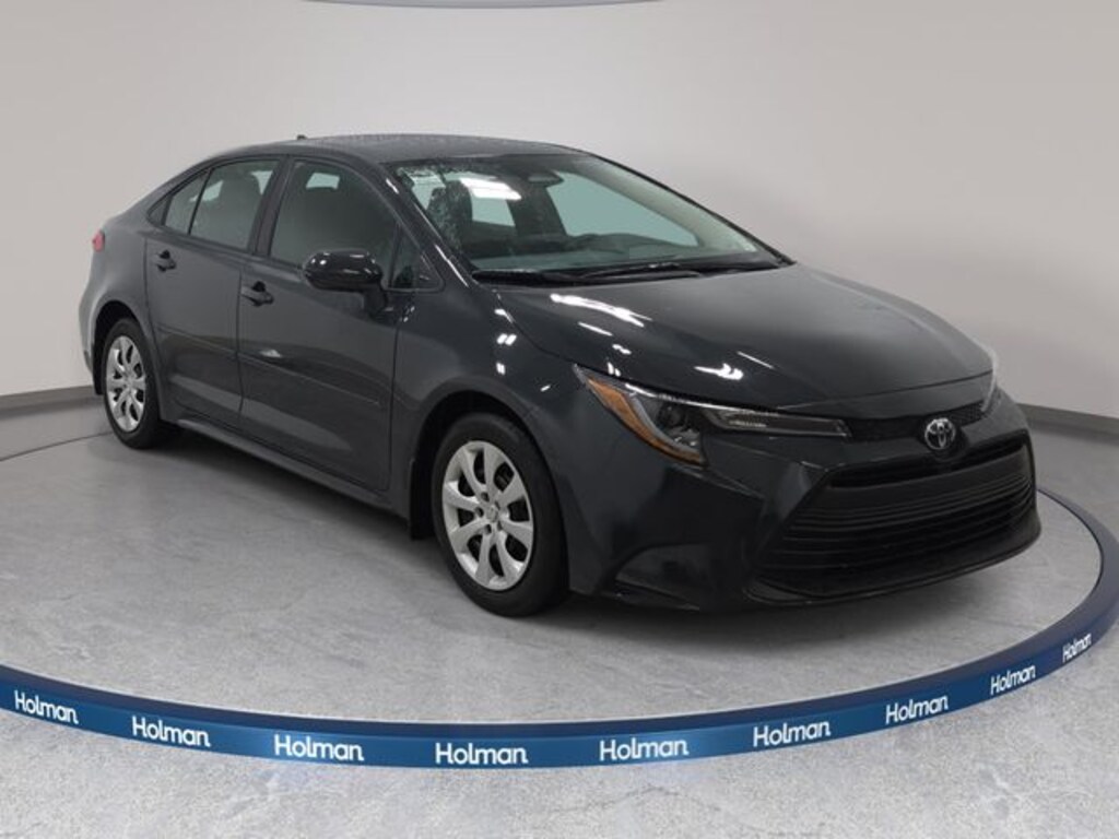 Used 2025 Toyota Corolla LE Sedan