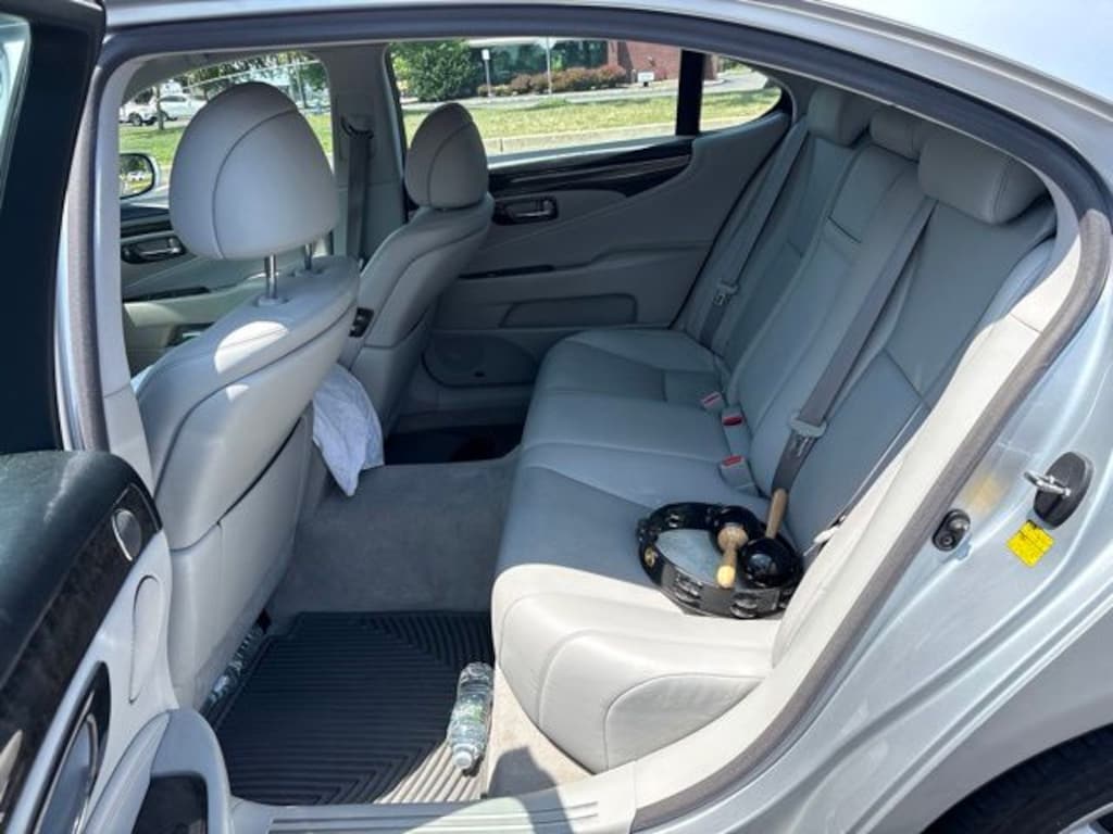 Used 2007 Lexus LS 460 L Sedan
