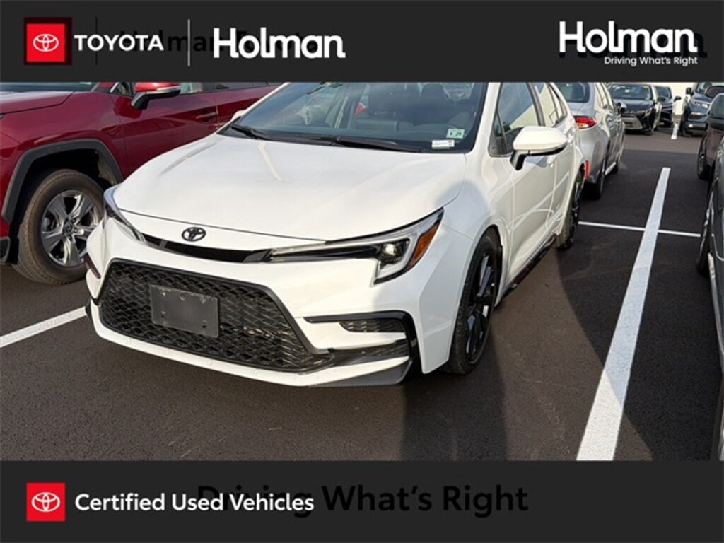 Used 2024 Toyota Corolla SE Sedan