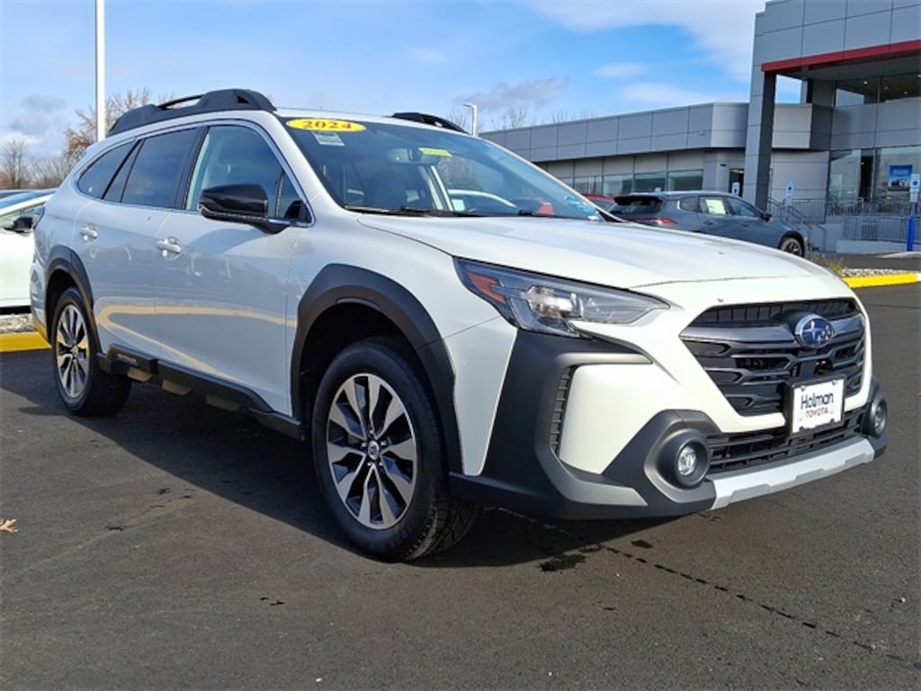 Used 2024 Subaru Outback Limited SUV