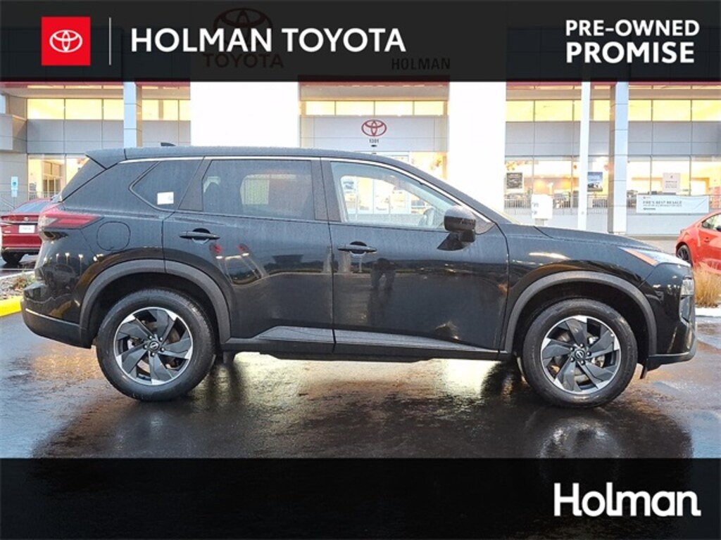 Used 2024 Nissan Rogue SV SUV