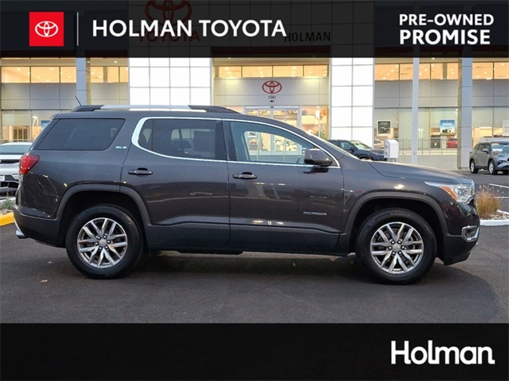 Used 2017 GMC Acadia SLE-2 SUV