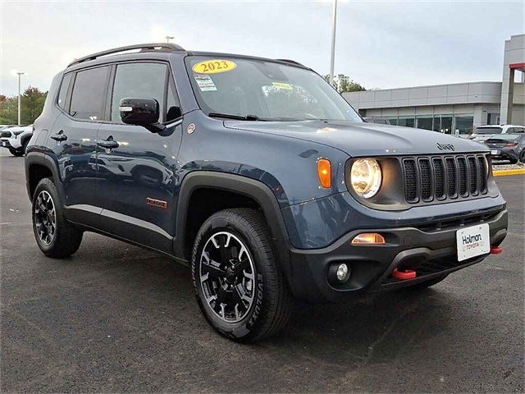 Used 2023 Jeep Renegade Trailhawk SUV