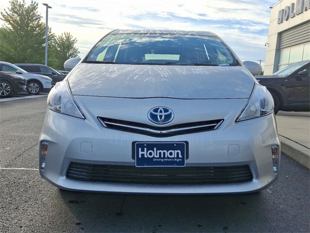 Used 2012 Toyota Prius v Three Wagon