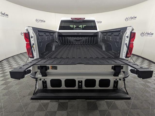 2026 Chevrolet Silverado 3500 HD LTZ - Photo 7