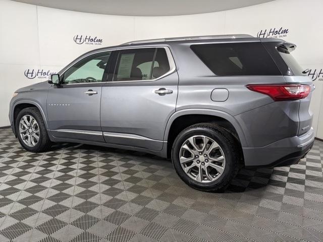 2020 Chevrolet Traverse Premier photo 3