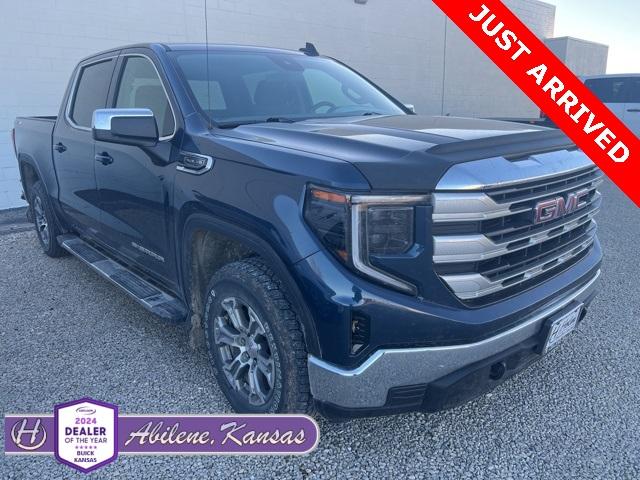 2023 GMC Sierra 1500 SLE's photo