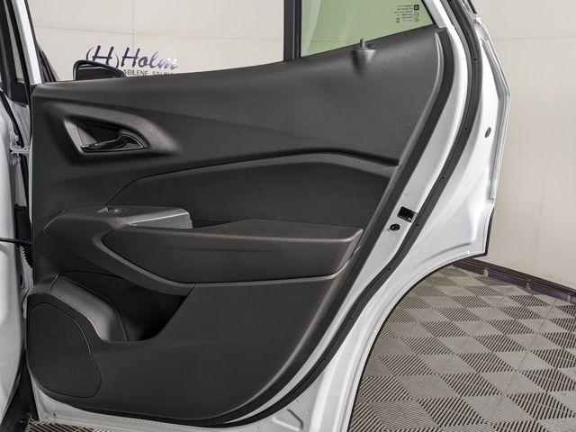 2026 Chevrolet Trax LS - Photo 40