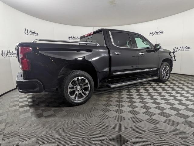 2024 Chevrolet Silverado 1500 High Country photo 3