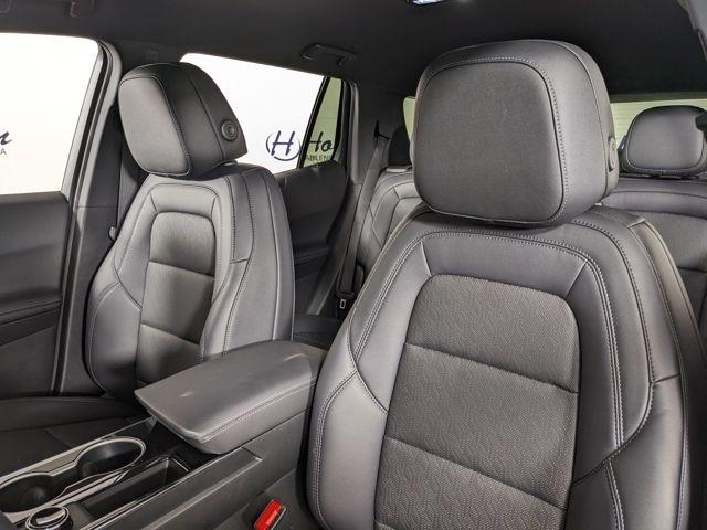 2027 Chevrolet Equinox LT - Photo 23