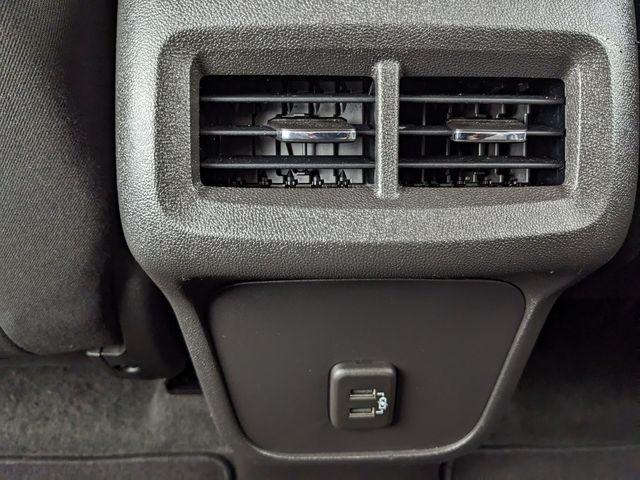 2024 Chevrolet Equinox LT - Photo 31