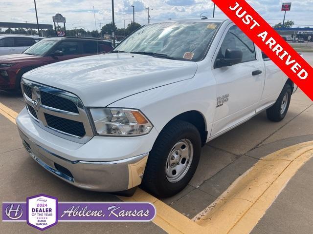 2023 Ram 1500 Classic Tradesman photo 2