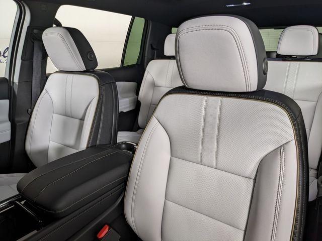 2026 Chevrolet Traverse High Country - Photo 27