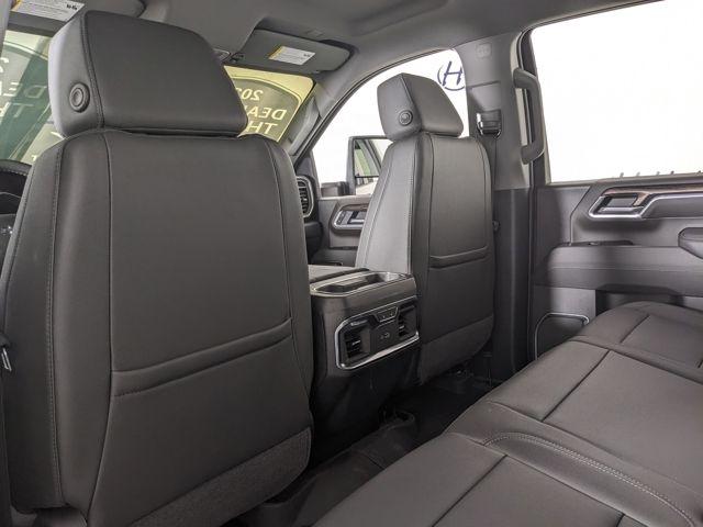 2026 Chevrolet Silverado 3500 HD LTZ - Photo 31