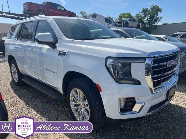 2023 GMC Yukon 4WD SLT's photo