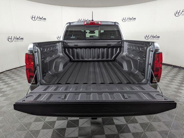2026 Chevrolet Colorado Work Truck - Photo 8