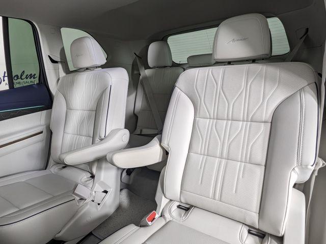 2025 Buick Enclave Avenir - Photo 31