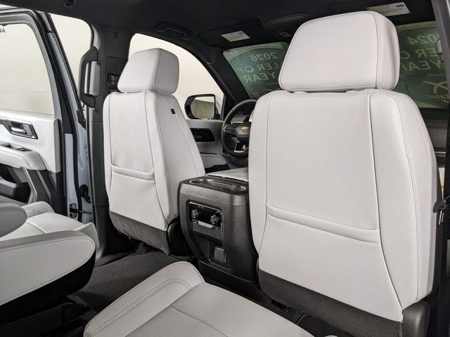2026 Chevrolet Suburban Premier - Photo 45