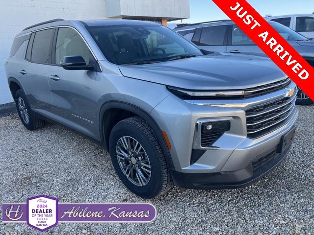 2025 Chevrolet Traverse LT's photo