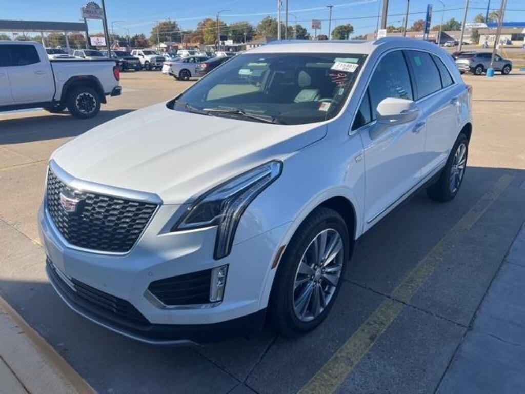 Used 2025 CADILLAC XT5 Premium Luxury SUV