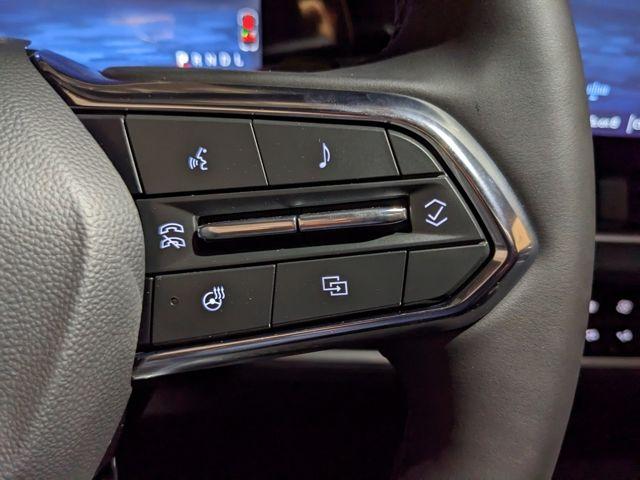 2027 Chevrolet Equinox LT - Photo 12