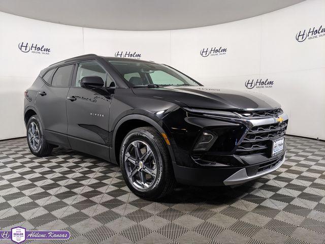 2025 Chevrolet Blazer 2.0T 2LT AWD's photo