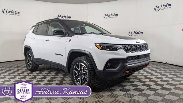 2025 Jeep Compass Trailhawk 4WD