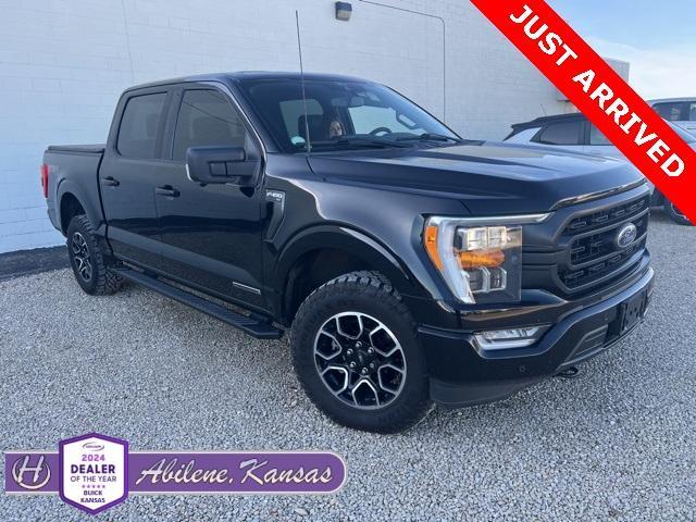 2021 Ford F-150 XLT photo 2