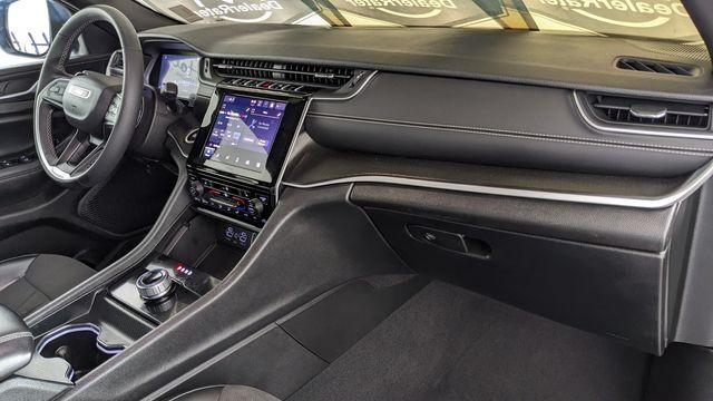 2023 Jeep Grand Cherokee L Altitude - Photo 38