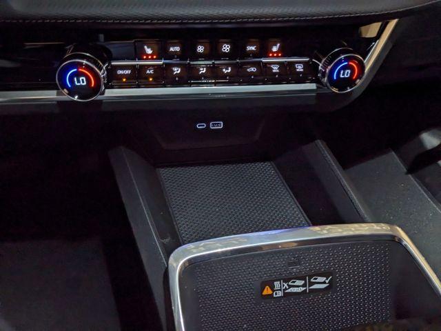 2027 Chevrolet Equinox LT - Photo 19