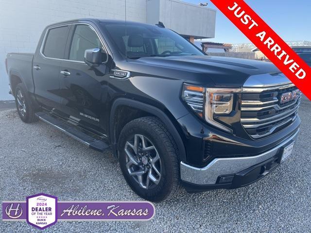 2022 GMC Sierra 1500 SLT's photo