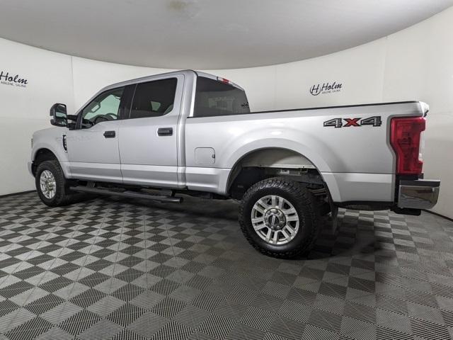 2018 Ford F-250 XLT photo 4