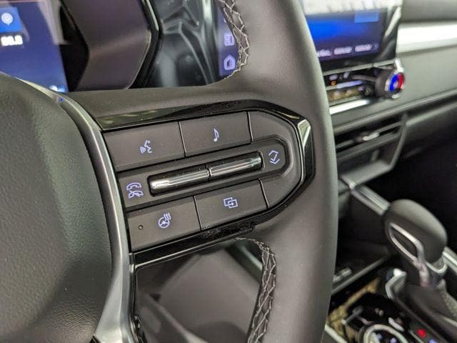 2026 Chevrolet Colorado LT - Photo 15