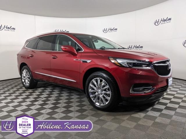 2021 Buick Enclave Essence's photo