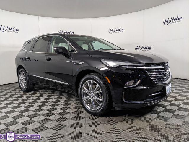 2023 Buick Enclave Essence AWD's photo