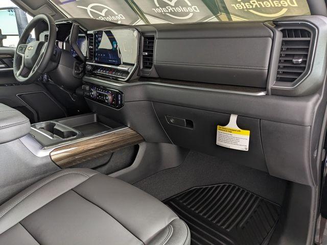 2026 Chevrolet Silverado 2500 HD LT - Photo 35