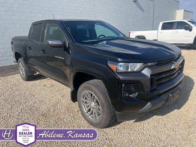 2023 Chevrolet Colorado 4WD LT Crew Cab Short Box's photo