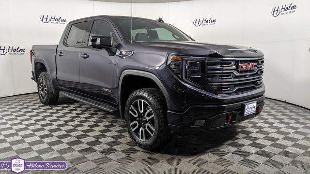 2025 GMC Sierra 4WD Crew Cab Short Box AT4's photo