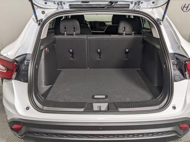 2026 Chevrolet Trax LS - Photo 8