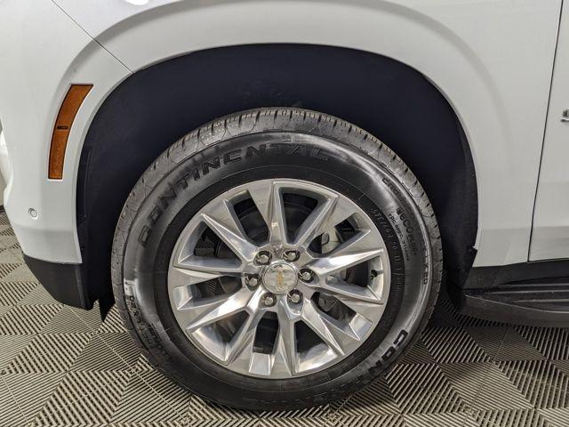 2026 Chevrolet Suburban Premier - Photo 10