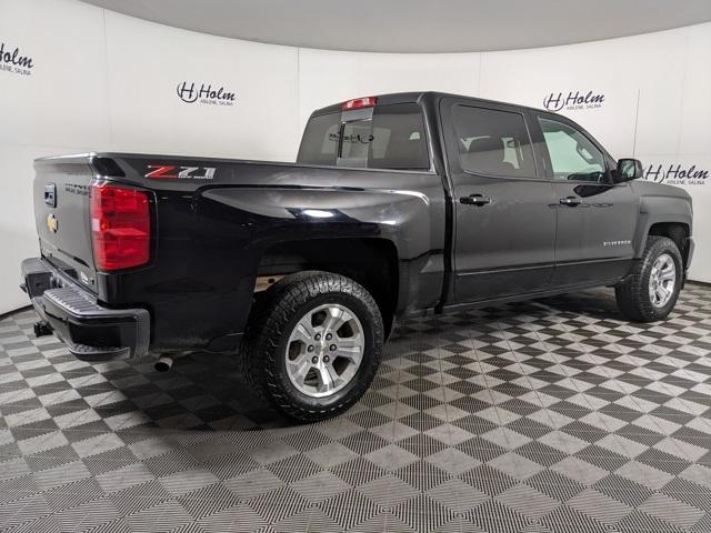 2018 Chevrolet Silverado 1500 LT photo 3