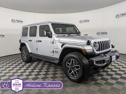 2024 Jeep Wrangler 4-Door Sahara 4x4 SUV