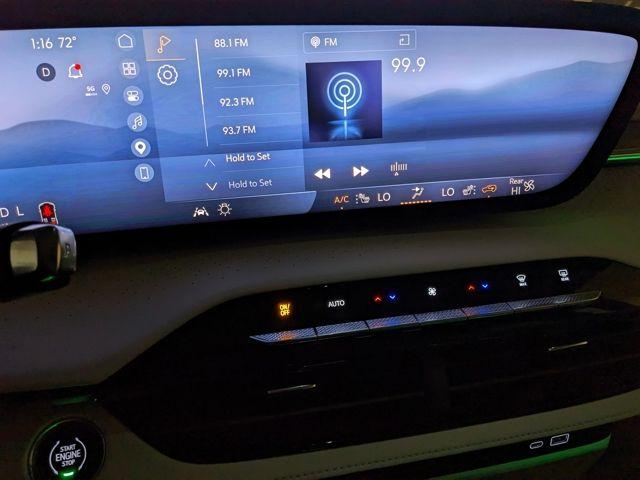 2025 Buick Enclave Avenir - Photo 17